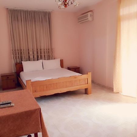 Hotel Blendi Durres Exterior photo
